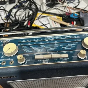 Hacker Sovereign II Radio untested - Image 2