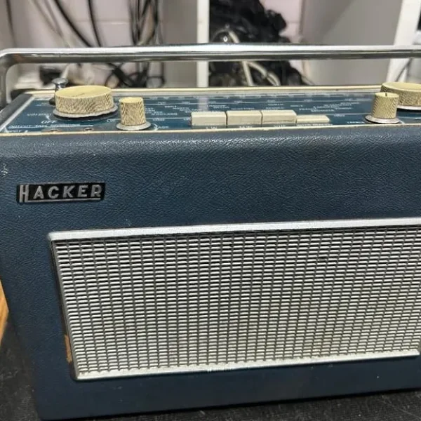 Hacker Sovereign II Radio untested