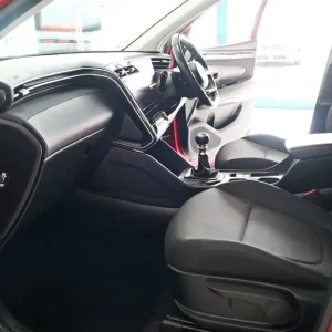 2022 Hyundai Tucson 1.6 TGDi SE Connect 5-door Estate Petrol Manual - Image 4
