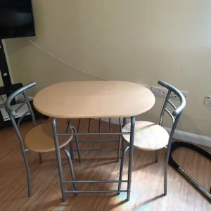 2 seater table and chairs - Image 2
