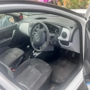 2014 Dacia Sandero Hatchback - Image 6