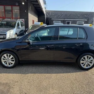 2012 Volkswagen Golf 1.6 TDI Match - Image 4