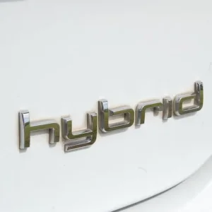 AUDI A6 PETROL HYBRID WHITE 2012 JDM IMPORT - Image 7