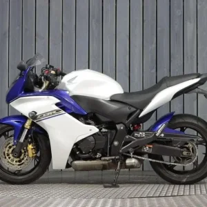 2011 Honda CBR600F White - Image 4