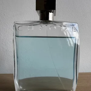 Tom Ford Oud Wood and Azzaro Chrome perfumes - Image 7