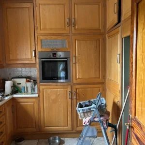 In frame oak kitchen and utility room - Image 4