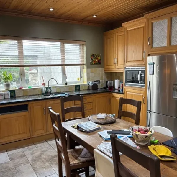 In frame oak kitchen and utility room