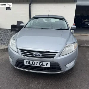 2007 Ford Mondeo 1.8 TDCi Ghia Hatchback - Image 2