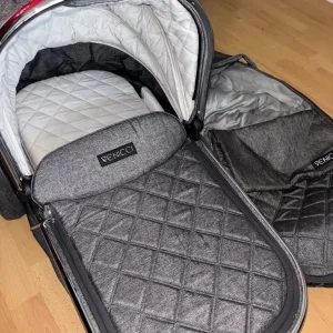 Venicci travel system full set - Image 2