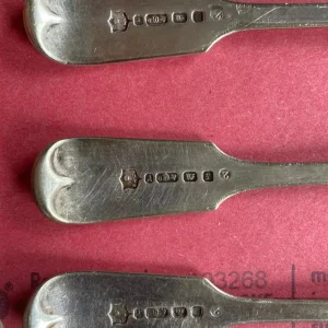 Vintage silver plate spoons with fiddle designs - Image 5
