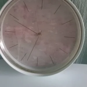 Wall clock