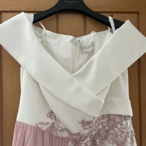 Mother of the Bride/Groom Dress - Image 4