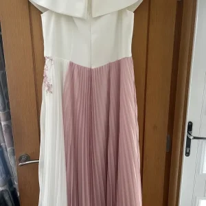 Mother of the Bride/Groom Dress
