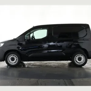 2023 Citroen Berlingo 1.5 BlueHDi Panel Van Diesel Manual - Image 8