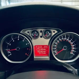 2008 Ford Focus 1.6 Auto 5-door Metallic Grey - Image 7