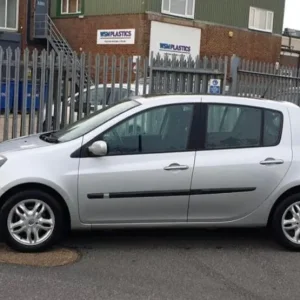 Renault Clio 1.4 2007 Manual 5-door Hatchback - Image 3