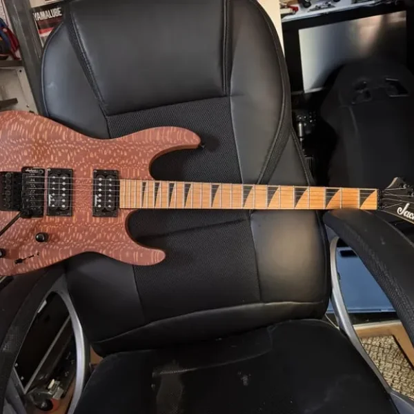 Jackson JS42 DK Lacewood limited edition guitar