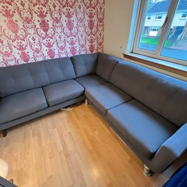Corner sofa, charcoalt grey, good as new