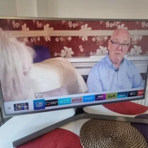 Samsung 50 Inch UE50RU7470 4K Smart TV with Alexa and Freeview - Image 8