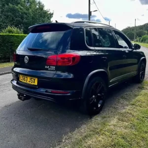 2014 VW Tiguan R-Line TDI 4Motion - Image 2