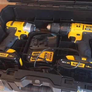 Dewatt electric drill - Image 2