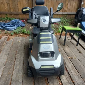Pre-owned G4 Breeze mobility scooter - Image 2
