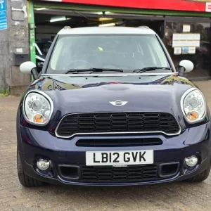 2012 MINI Countryman 2.0 Cooper SD Auto ALL4 Diesel - Image 2