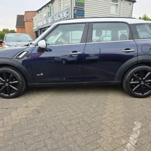 2012 MINI Countryman 2.0 Cooper SD Auto ALL4 Diesel - Image 5