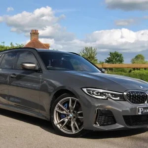 2020 BMW M340i XDrive Touring Estate - Image 4