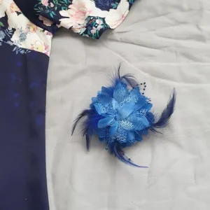 Lipsy Dress with Fasinator - Image 3