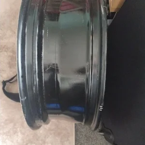 Renault alloy wheel - Image 3