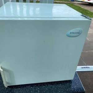 Electrolux table top freezer