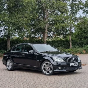 Mercedes-Benz C-Class Saloon 2009 1.6L 4-door - Image 2