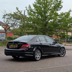 Mercedes-Benz C-Class Saloon 2009 1.6L 4-door - Image 4