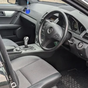 Mercedes-Benz C-Class Saloon 2009 1.6L 4-door - Image 6