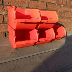 5 red plastic stacking storage bins - Image 3