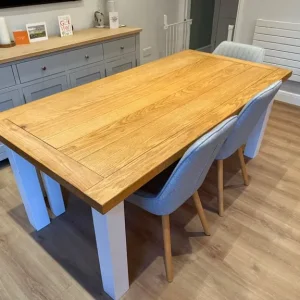 Solid Oak Table and Bench - Image 5