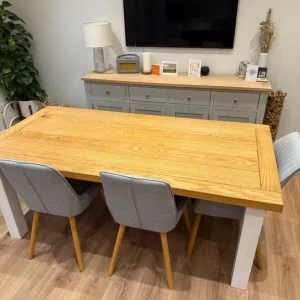 Solid Oak Table and Bench - Image 8