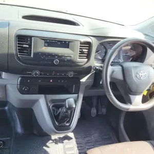 2022 Toyota ProAce 2.0D 140 Active Van Diesel Manual - Image 5