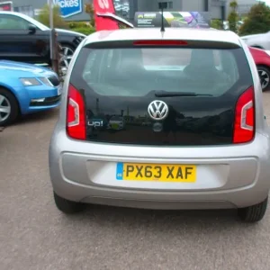 2014 Volkswagen Move Up 1.0 5-Door Petrol - Image 5
