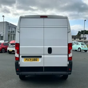 2021 Peugeot Boxer 2.2 BlueHDi 435L3H2 Panel Van - Image 6