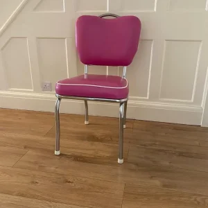 6 American made dining chairs - Image 2