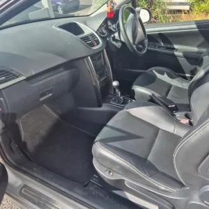 Peugeot 207 Convertible 2010 manual 1598cc 2-door - Image 3
