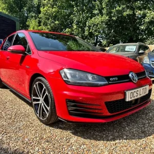 2014 Volkswagen Golf TDI GTD Diesel Manual 5-door Hatchback - Image 2