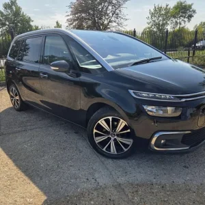 2017 Citroen C4 Grand Picasso 1.6 BlueHDi Flair Diesel Manual 5-seater MPV - Image 4