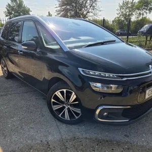 2017 Citroen C4 Grand Picasso 1.6 BlueHDi Flair Diesel Manual 5-seater MPV - Image 7