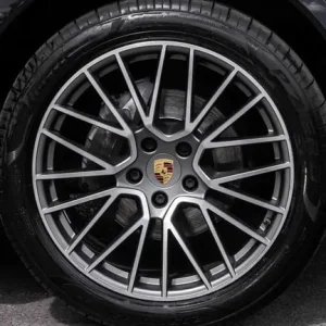 2022 Porsche Cayenne V6 Platinum Edition Estate Petrol Automatic - Image 6