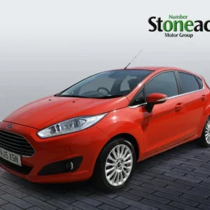 2015 Ford Fiesta 1.0T EcoBoost Titanium Hatchback - Image 7