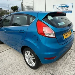 2016 Ford Fiesta 1.5 TDCI Zetec 5-door Hatchback - Image 3