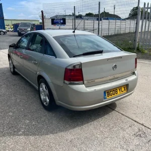 2008 Vauxhall Vectra Hatchback Manual - Image 7